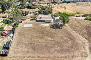 33070 Colorado St, Yucaipa, CA 92399 - Photo 29