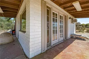 33070 Colorado St, Yucaipa, CA 92399 - Photo 21