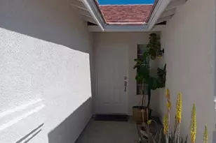 52950 Avenida Rubio, La Quinta, CA 92253 - Photo 5