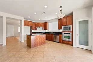 30632 Whetstone Cir, Menifee, CA 92584 - Photo 13