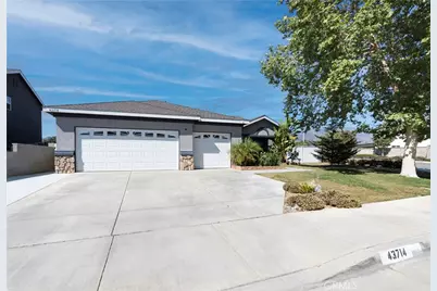 43714 Amazon, Hemet, CA 92544 - Photo 1