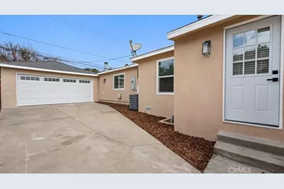 2409 Pepperwood Avenue, Long Beach, CA 90815 - Photo 33