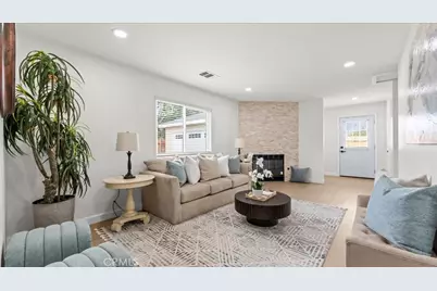 2409 Pepperwood Avenue, Long Beach, CA 90815 - Photo 17