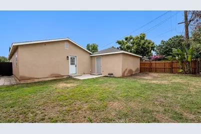 2409 Pepperwood Avenue, Long Beach, CA 90815 - Photo 37