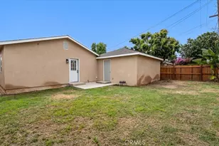 2409 Pepperwood Ave, Long Beach, CA 90815 - Photo 37