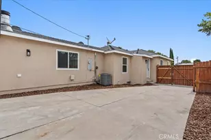 2409 Pepperwood Ave, Long Beach, CA 90815 - Photo 35