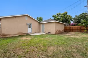 2409 Pepperwood Ave, Long Beach, CA 90815 - Photo 37