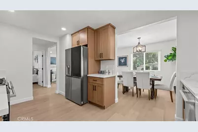 2409 Pepperwood Avenue, Long Beach, CA 90815 - Photo 15