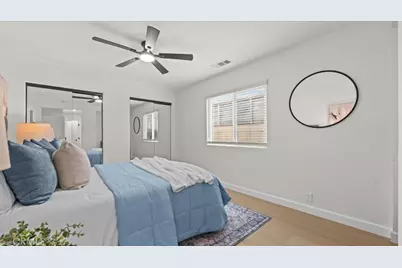 2409 Pepperwood Avenue, Long Beach, CA 90815 - Photo 23