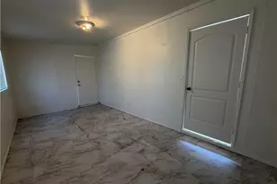 644 N Hagar St, San Fernando, CA 91340 - Photo 41