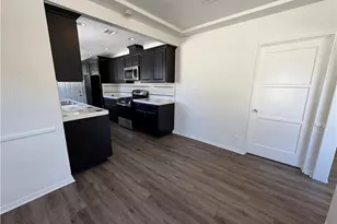644 N Hagar St, San Fernando, CA 91340 - Photo 9