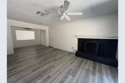 44261 Calston Avenue, Lancaster, CA 93535 - Photo 7