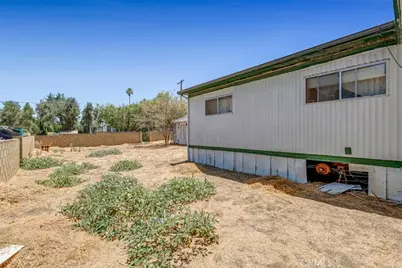 33060 Robert, Wildomar, CA 92595 - Photo 9