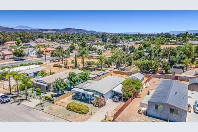 33060 Robert, Wildomar, CA 92595 - Photo 15
