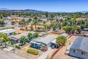 33060 Robert, Wildomar, CA 92595 - Photo 15