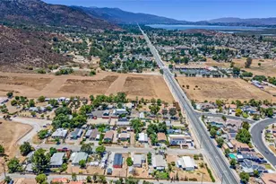 33060 Robert, Wildomar, CA 92595 - Photo 17