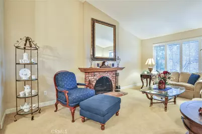 1345 N Erin Avenue, Upland, CA 91786 - Photo 5
