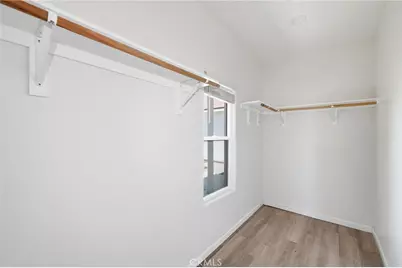 805 Lawson, Bakersfield, CA 93307 - Photo 19