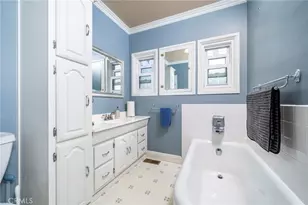 859 W Berkeley Ct, Ontario, CA 91762 - Photo 13