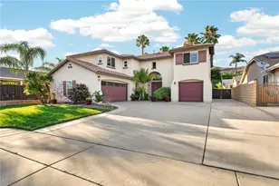 29830 Cabo del Oeste, Highland, CA 92346 - Photo 9