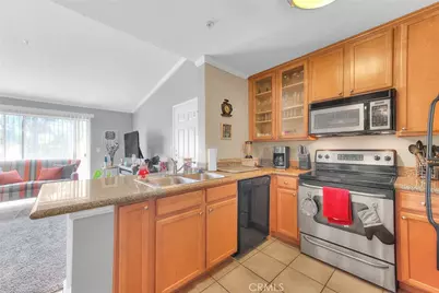1023 Vista Del Cerro #302, Corona, CA 92879 - Photo 9