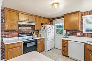 8630 Holly, Rancho Cucamonga, CA 91701 - Photo 25