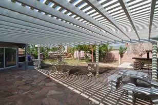 932 N Encina, Rialto, CA 92376 - Photo 23
