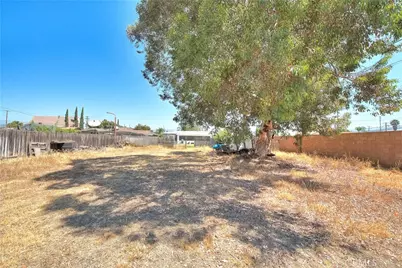 550 W Laurel, Colton, CA 92324 - Photo 27
