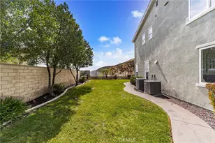4568 Creekside Ln, Fontana, CA 92336 - Photo 57