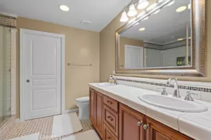 3160 Watermarke, Irvine, CA 92612 - Photo 35