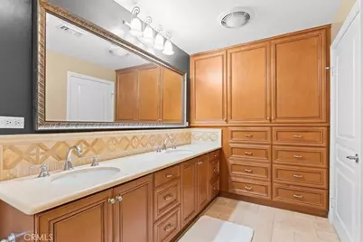 3160 Watermarke, Irvine, CA 92612 - Photo 31