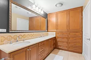 3160 Watermarke, Irvine, CA 92612 - Photo 31