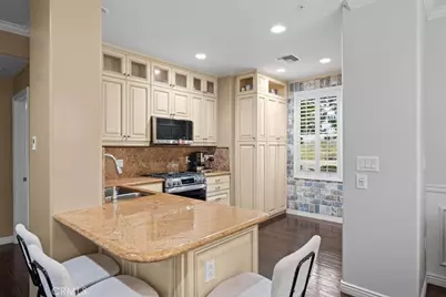 3160 Watermarke, Irvine, CA 92612 - Photo 11
