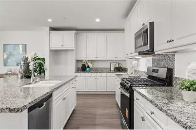 17044 Cerritos, Fontana, CA 92336 - Photo 11