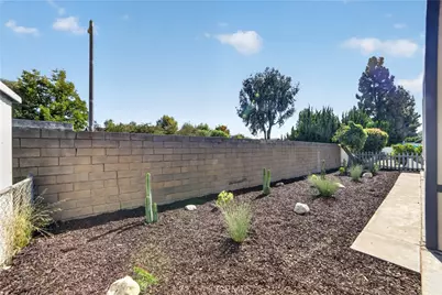 3945 Bradford #16, La Verne, CA 91750 - Photo 31