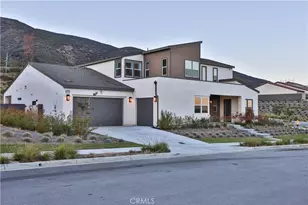 15702 Skippers, Fontana, CA 92336 - Photo 5