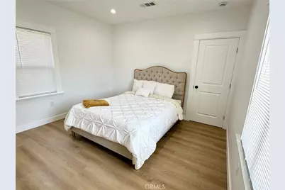 4207 S Van Ness Avenue, Los Angeles, CA 90062 - Photo 21