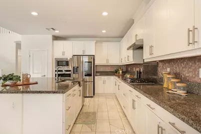 18606 Big Cedar Drive, Canyon Country, CA 91387 - Photo 11
