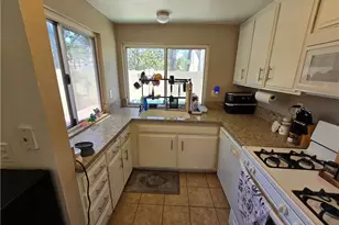 2205 Cahuilla St, Colton, CA 92324 - Photo 15