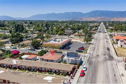 796 N Mount Vernon Avenue, San Bernardino, CA 92411 - Photo 1