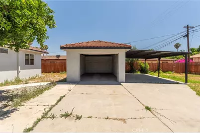 796 N Mount Vernon Avenue, San Bernardino, CA 92411 - Photo 27