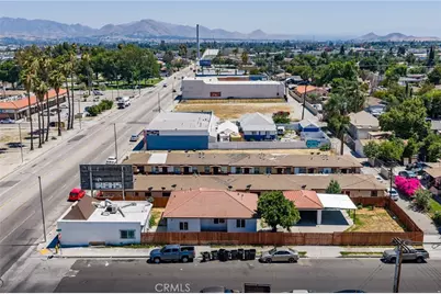 796 N Mount Vernon Avenue, San Bernardino, CA 92411 - Photo 29