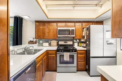 122 Kauai, Placentia, CA 92870 - Photo 5