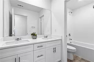 30266 Arroyo Spgs St, Murrieta, CA 92563 - Photo 37