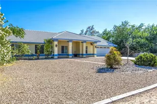 16403 El Centro St, Hesperia, CA 92345 - Photo 5