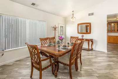 16403 El Centro Street, Hesperia, CA 92345 - Photo 9