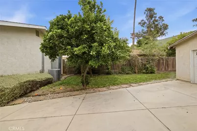 156 E 49th, Long Beach, CA 90805 - Photo 17