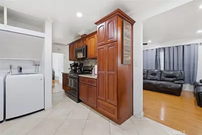 156 E 49th, Long Beach, CA 90805 - Photo 13