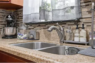 156 E 49th, Long Beach, CA 90805 - Photo 15