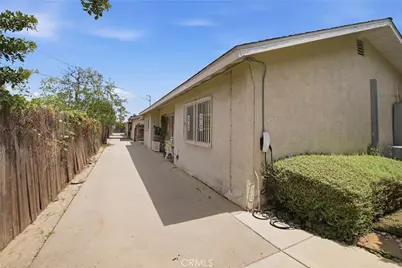 156 E 49th, Long Beach, CA 90805 - Photo 21